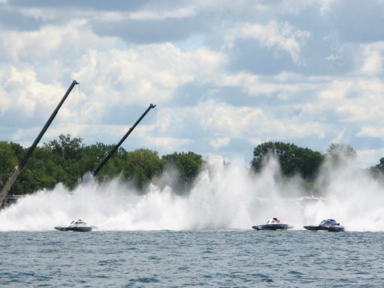 2016 Thunder on the Niagara